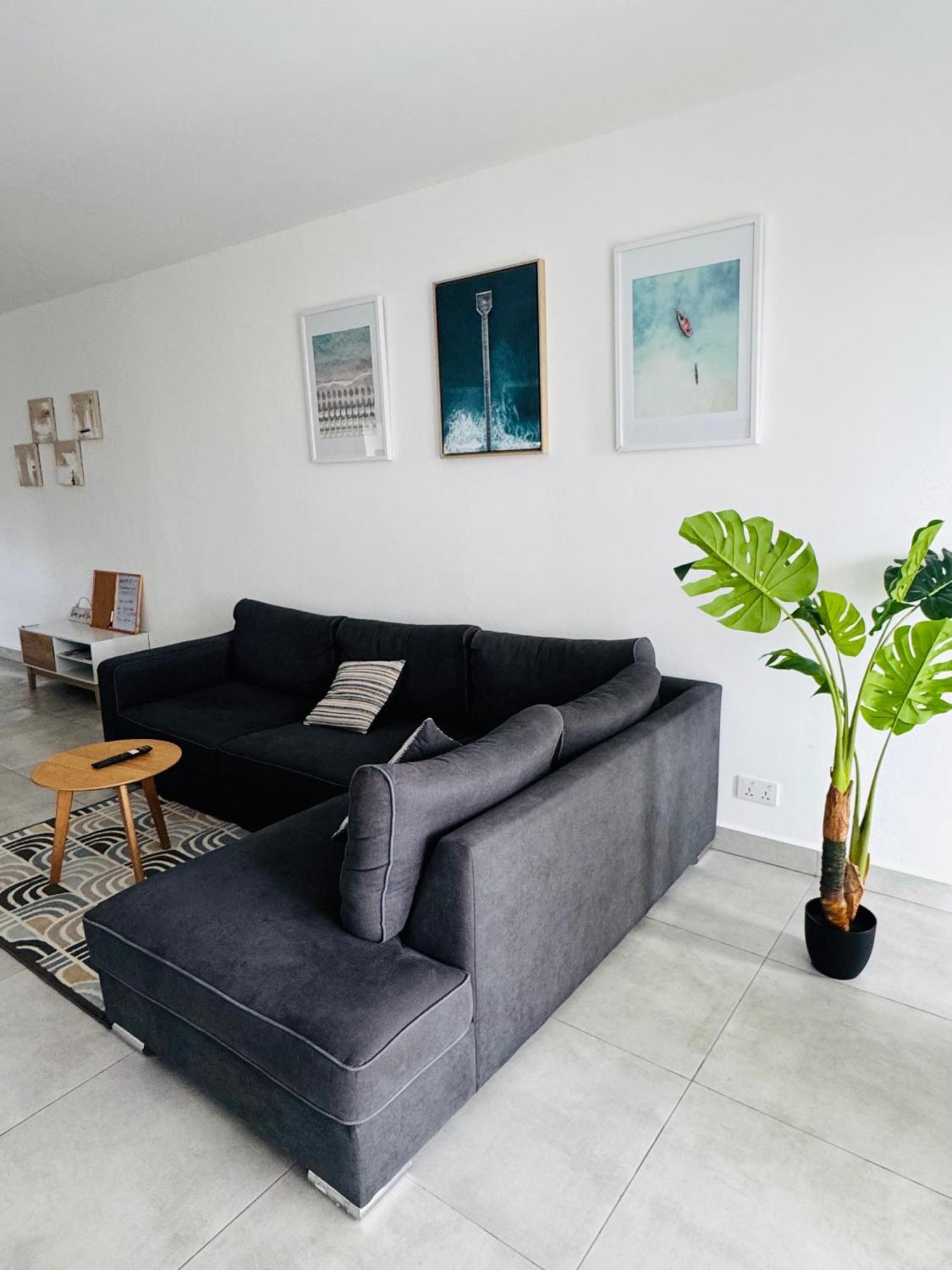 Modern Flat In Flic En Flac-Walk To The Beach Eksteriør billede
