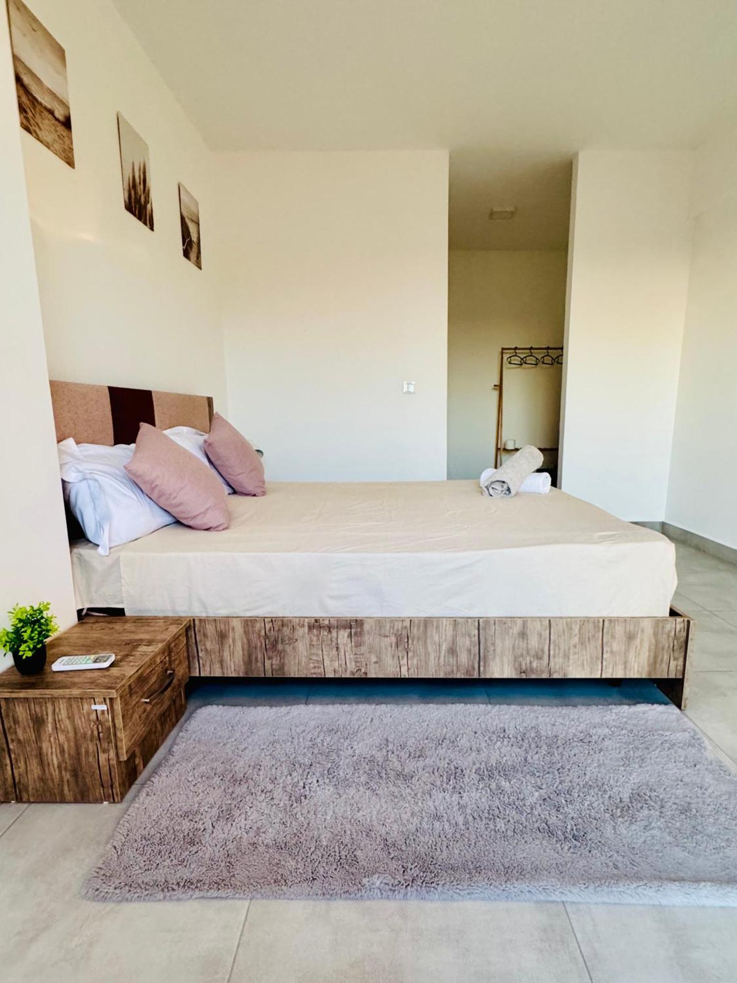 Modern Flat In Flic En Flac-Walk To The Beach Eksteriør billede